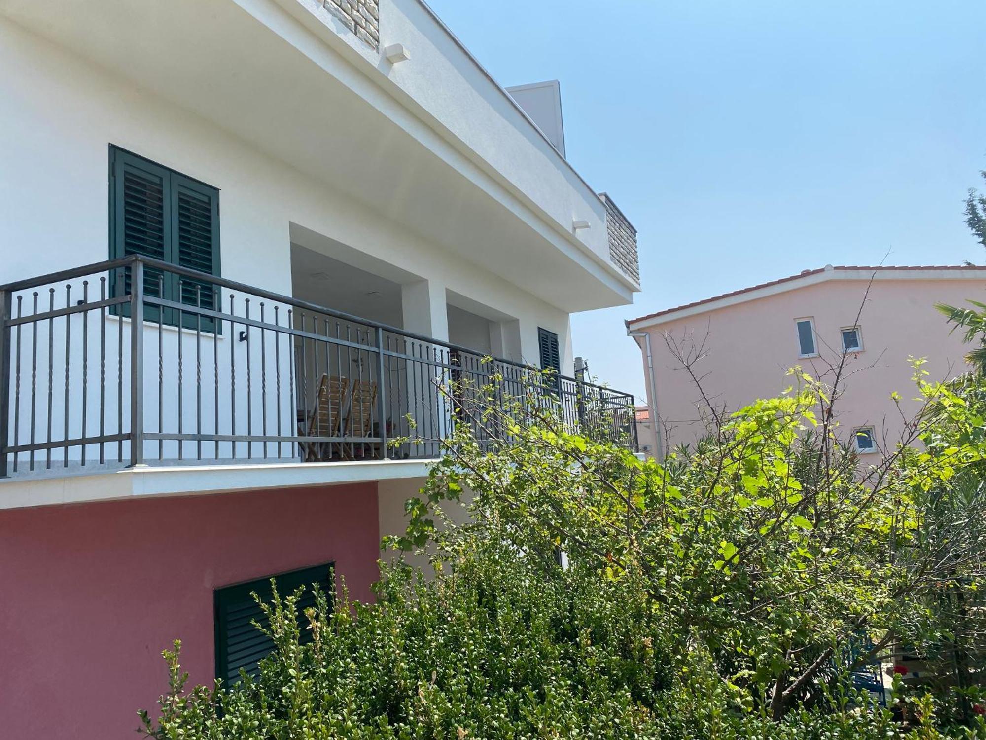 Merla Trogir Buitenkant foto