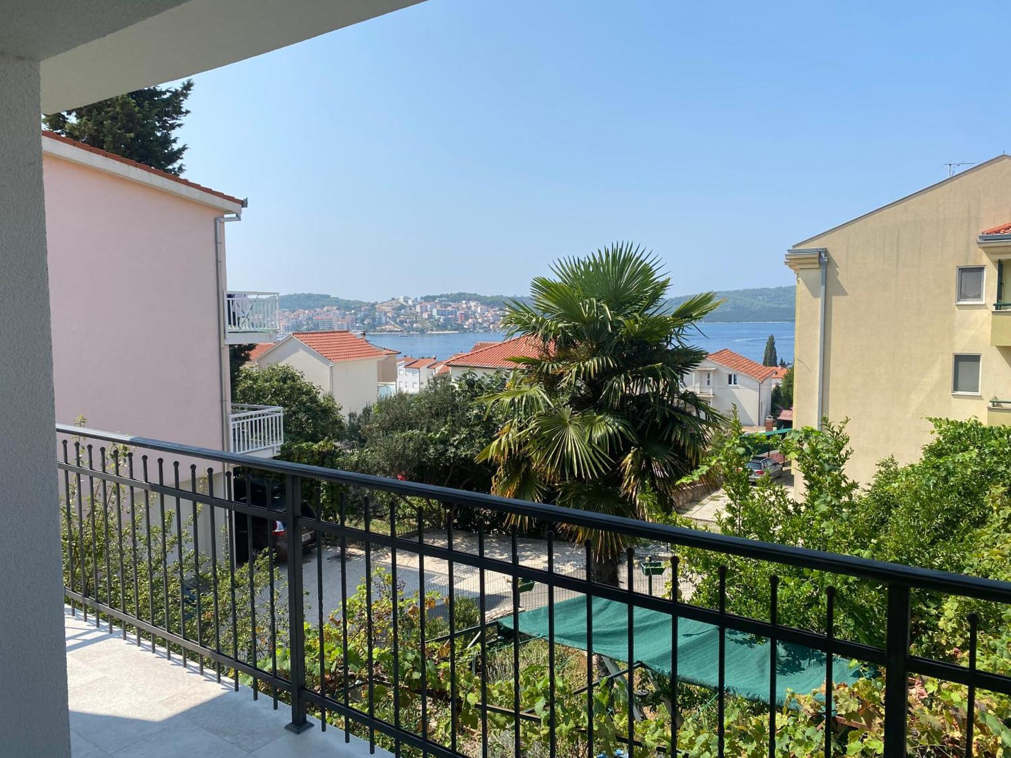Merla Trogir Buitenkant foto